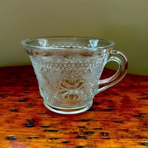 Sandwich Pattern Cup Indiana Glass Duncan 1930s Depression Glass Tea Cup